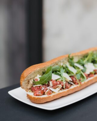 And WE ARE BACK! 🔥

We are very happy to welcome you back at Thérèse and Dominique today. 

You know where you are going to have lunch today ☺️

See you shortly! 😘

#thereseetdominique #lunchspot
