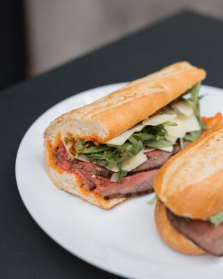 Last day before our summer holidays! ☀️🏖

Come and grab your favourite! 🥖🥗☕️

We will be closed from August 7th until August 24th included. 

See you soon 😘😘😘

#thereseetdominique #sandwicherie #snack #saladbar #lunchspot #sandwichshop #lunchtime #brusselsfood #saintgilles #homemade #takeaway #baguettesandwich #freshlymade #colourfullunch